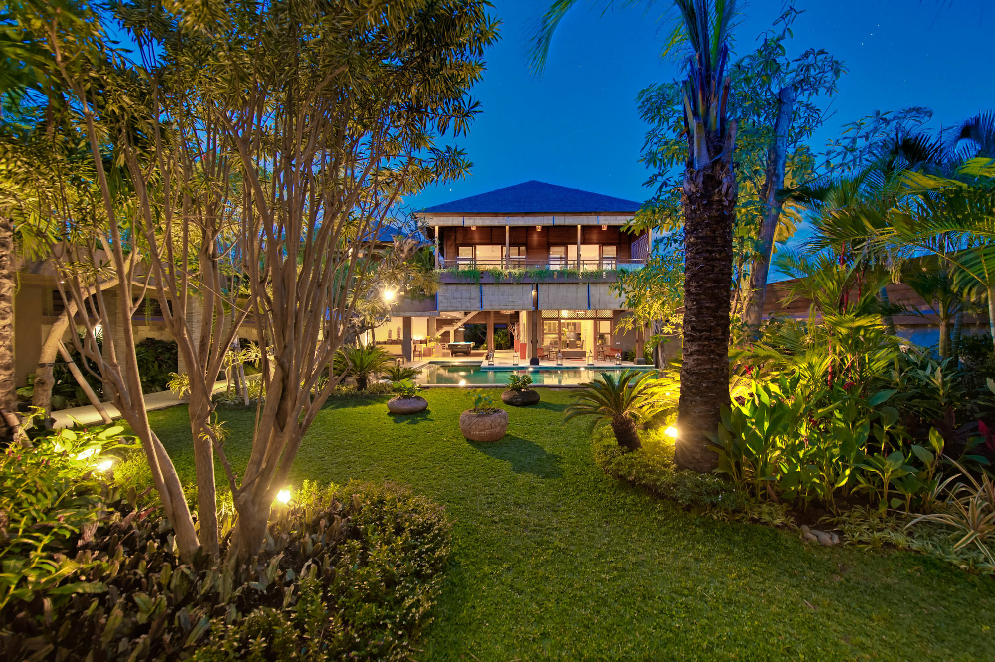 Villa Kinaree Estate Seminyak Exteriör bild